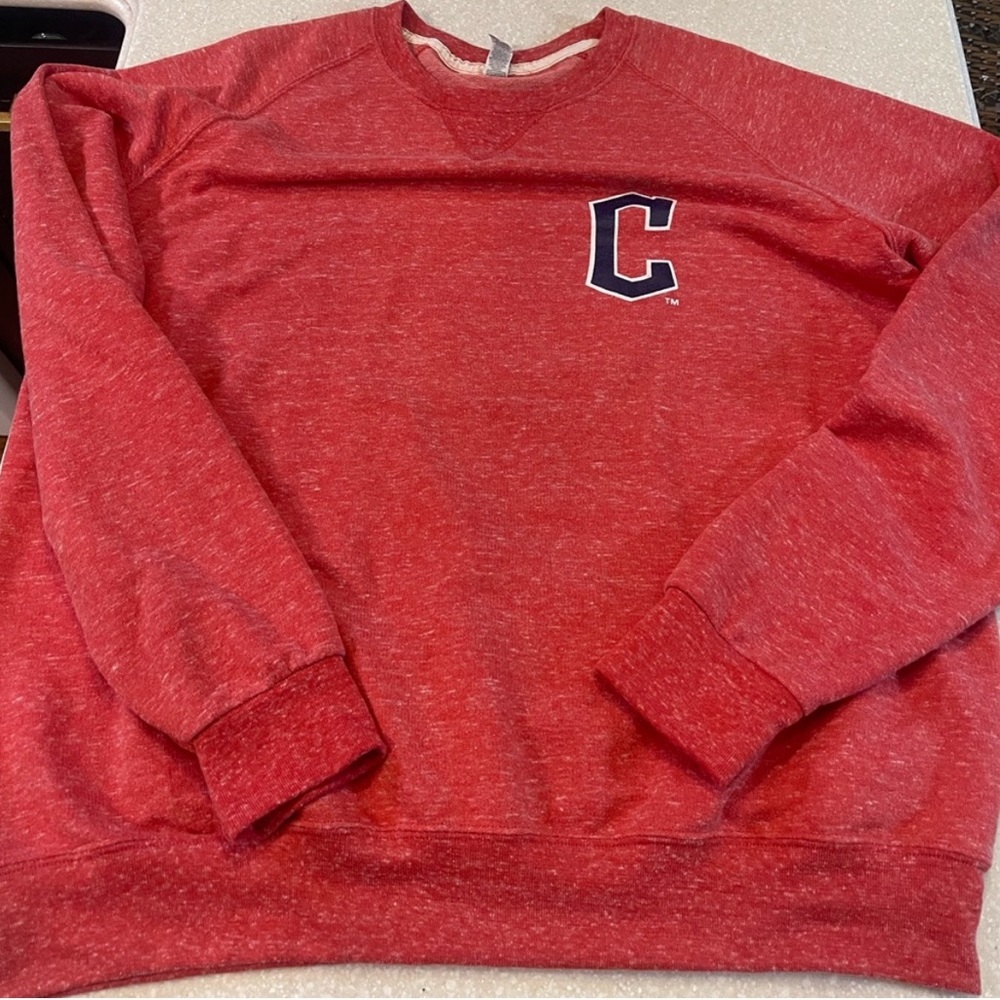 Men’s large Cleveland Guardians crewneck